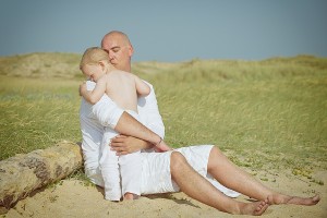 séance bébé enfant famille - Bretagne - par Marie Baillet Photographe