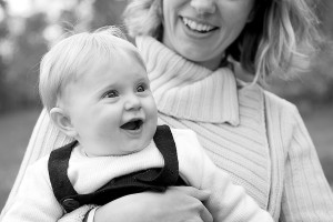 séance bébé enfant famille - Bretagne - par Marie Baillet Photographe