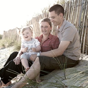 photo bébé famille enfant - Bretagne - par Marie Baillet Photographe