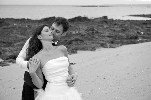 photo couple mariage Bretagne - par Marie Baillet Photographe