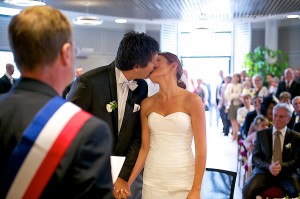 mariage champêtre: mairie Saint-Avé - Bretagne - par Marie Baillet Photographe