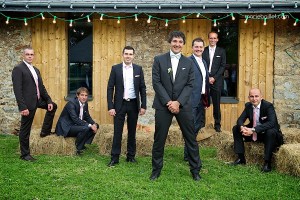 mariage champêtre: mini-groupes au Jardin des Acanthes - Bretagne - par Marie Baillet Photographe