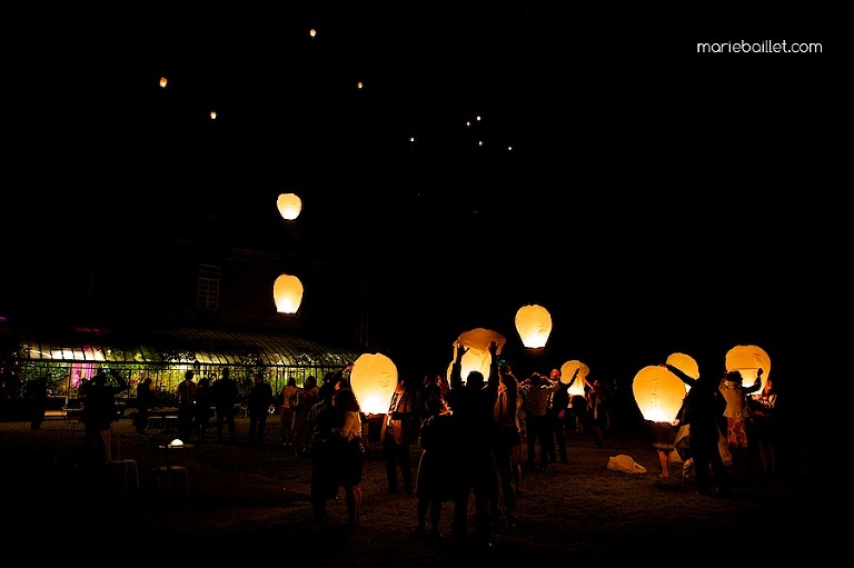 photo lanternes célestes mariage 29 / Brest par Marie Baillet Photographe Finistère