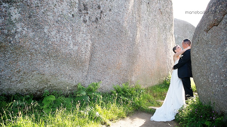 photo couple mariage au Castel Beau Site (22) par Marie Baillet photographe Bretagne