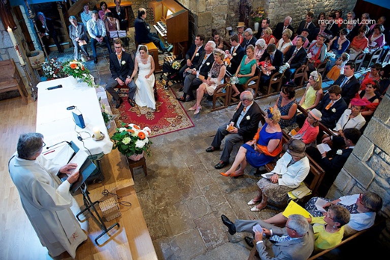 cérémonie de mariage chapelle de Saint-Philibert par Marie Baillet photographe Bretagne