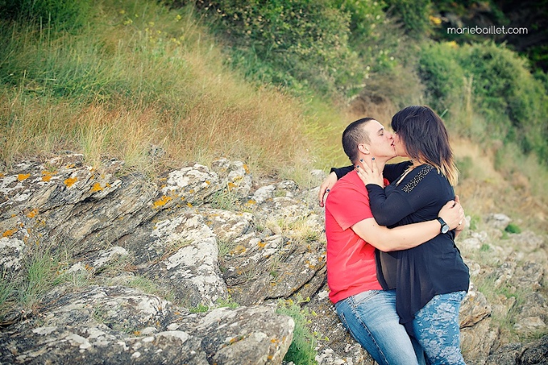 love session dans le Golfe du Morbihan / Bretagne par Marie Baillet photographe