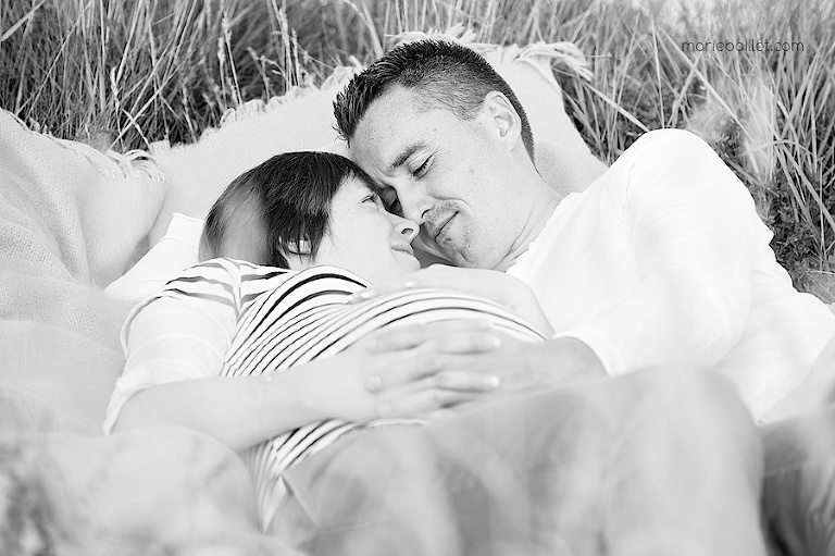 Photo femme enceinte à domicile Finistère sud - photographe Morbihan