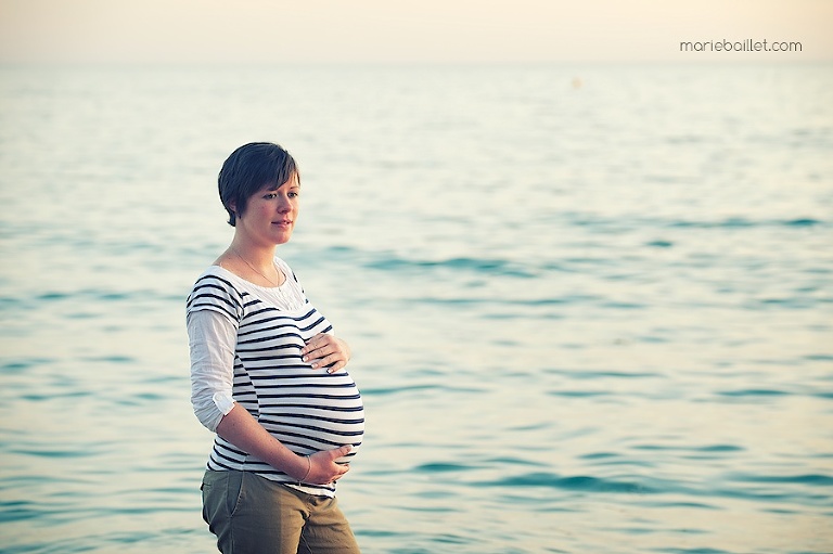 Photos de grossesse à domicile Finistère sud - photographe Morbihan