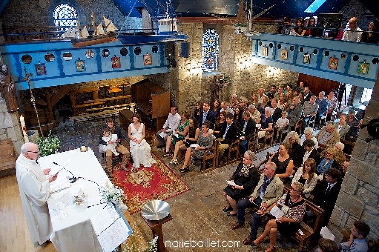 cérémonie mariage cool Saint Philibert by Marie Baillet photographe mariage Bretagne
