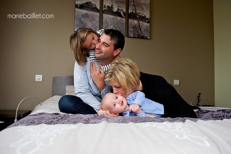 séance photo bébé / famille lifestyle dans le Morbihan