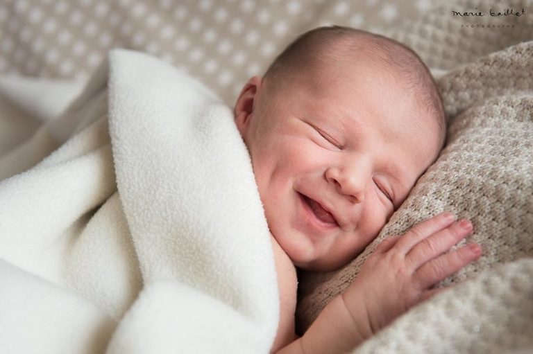 photo bébé Morbihan - Marie Baillet photographe professionnelle