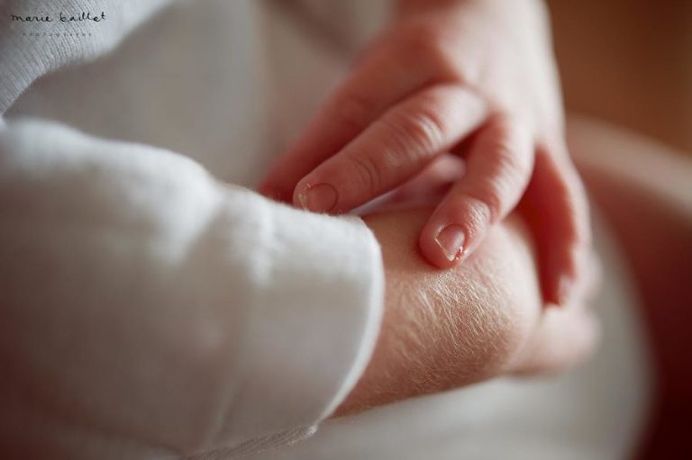 photo bébé Morbihan - Marie Baillet photographe professionnelle