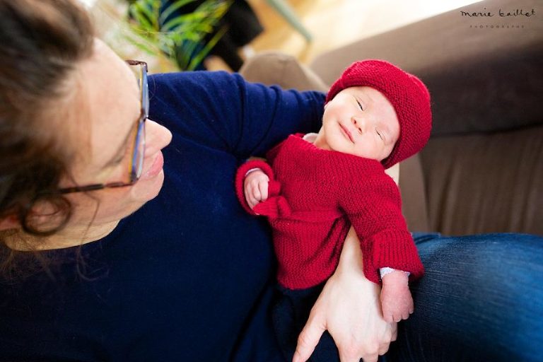 séance photo bébé à domicile morbihan - Marie Baillet photographe 56