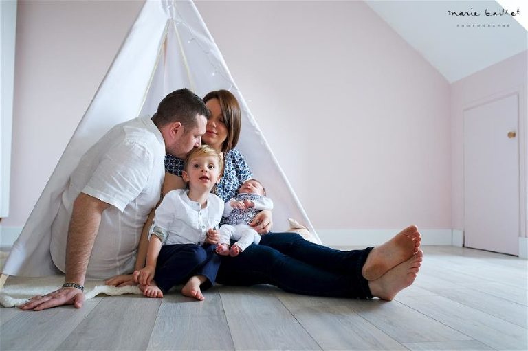 séance photo bébé 1 mois par Marie Baillet photographe en Morbihan