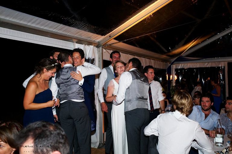 mariage dans le golfe du Morbihan - reportage photo © Marie Baillet photographe Bretagne